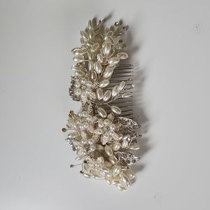 Pearl and Silver barrette